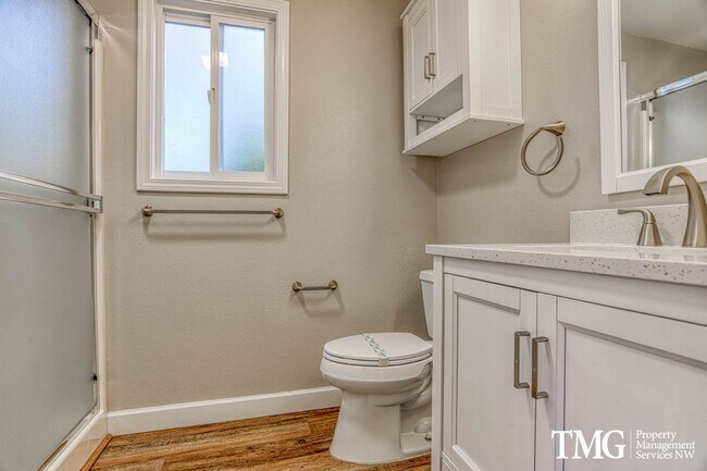 Building Photo - Charming Ranch in Desirable East County with Private Fenced Yard