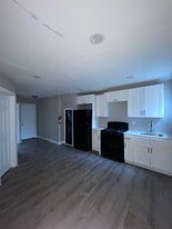 Building Photo - 179 Armstrong Ave