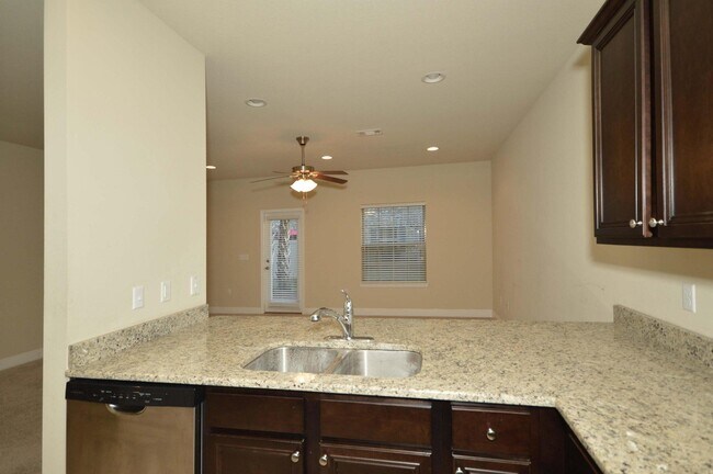 Building Photo - 2123 Wilsons Plover Cir