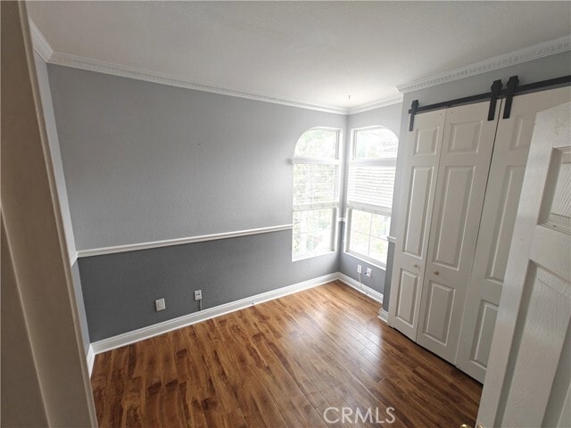 Building Photo - 1095 S San Marino Way