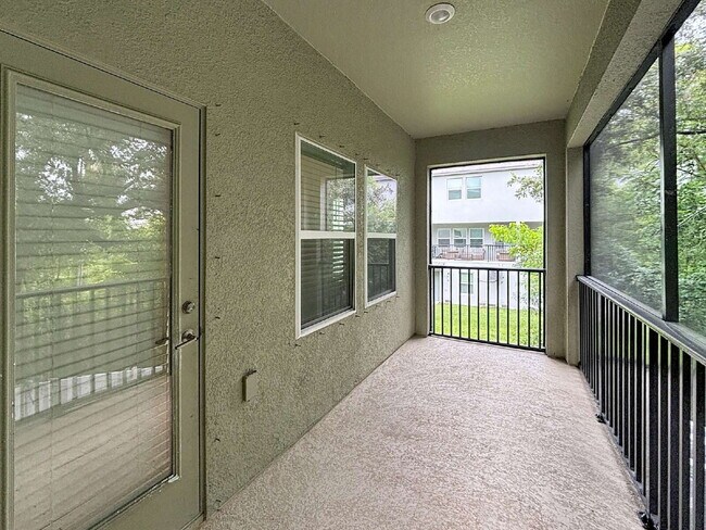 Building Photo - 822 Tennyson Mill Cir
