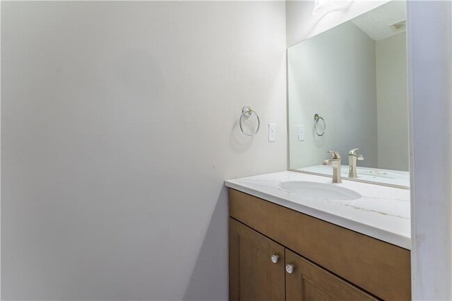 Building Photo - 6535 Glen Pond Trce