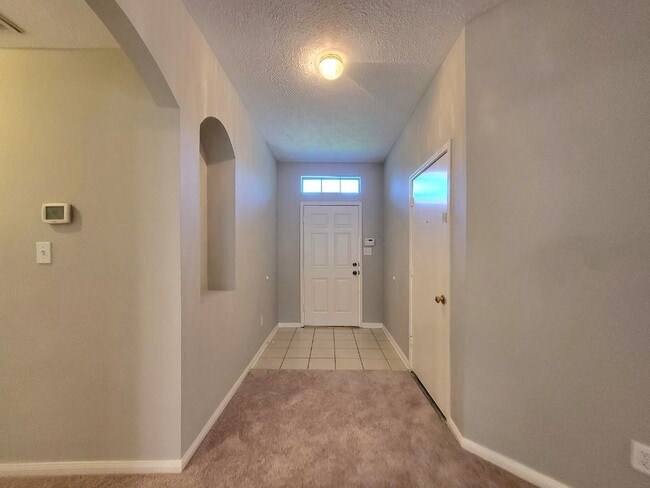 Building Photo - 20402 Westfield Pkwy Dr