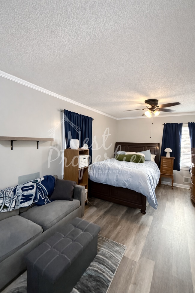 Building Photo - 1458 Ilex St