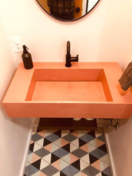 Building Photo - 2200 Lodgepole Cir