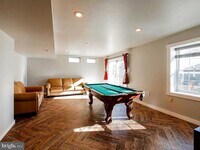 Building Photo - 21209 Seneca Crossing Dr