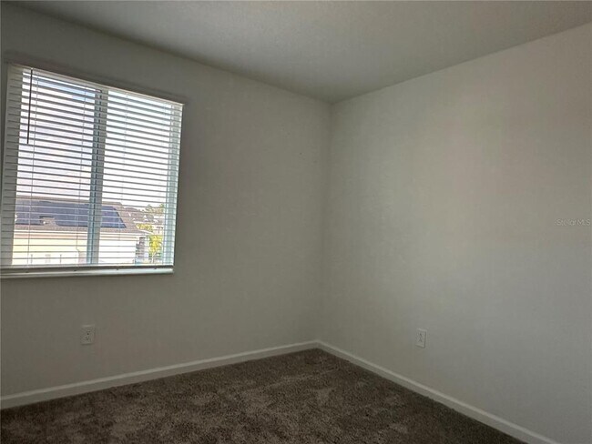 Building Photo - 8956 Swing Ln