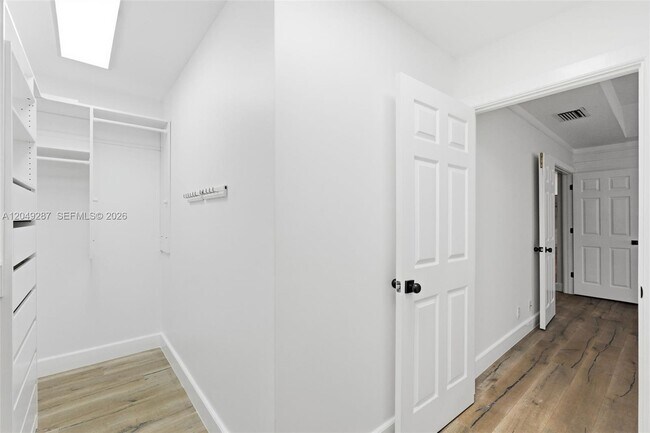 Building Photo - 12921 76th Rd N