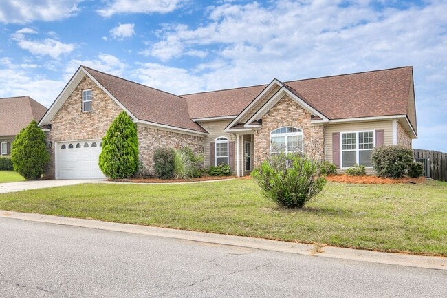 Building Photo - 4 Bedroom Ranch Near Fort Gordon