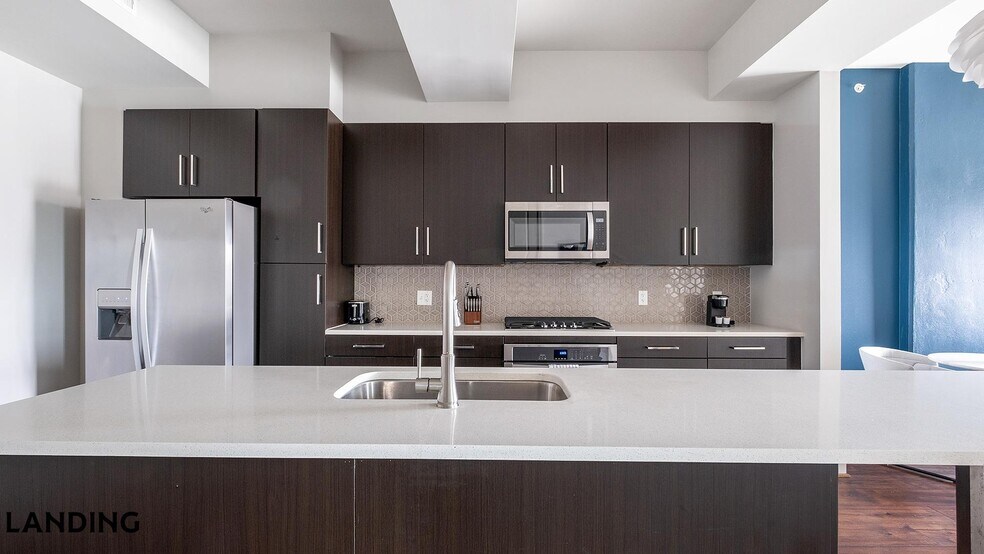 Building Photo - 1414 Wood Hollow Dr