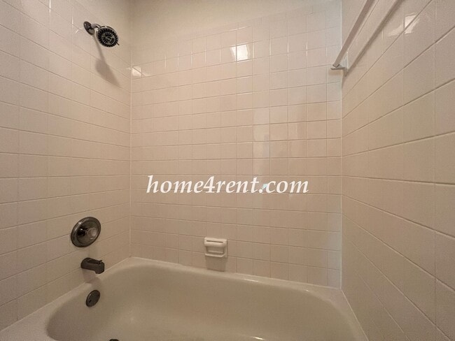 Building Photo - Blue Valley Schools, Walking Distance to Elementary School and Neighborhood Pool!