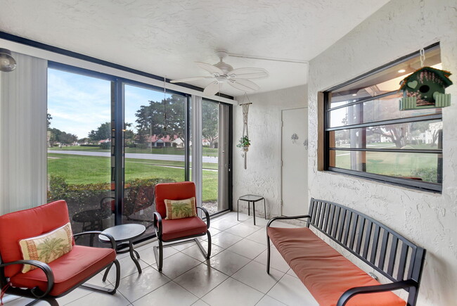 Building Photo - 6025 Parkwalk Dr