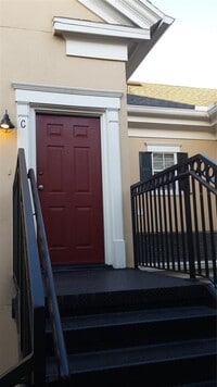 Building Photo - 1420 Lake Baldwin Ln