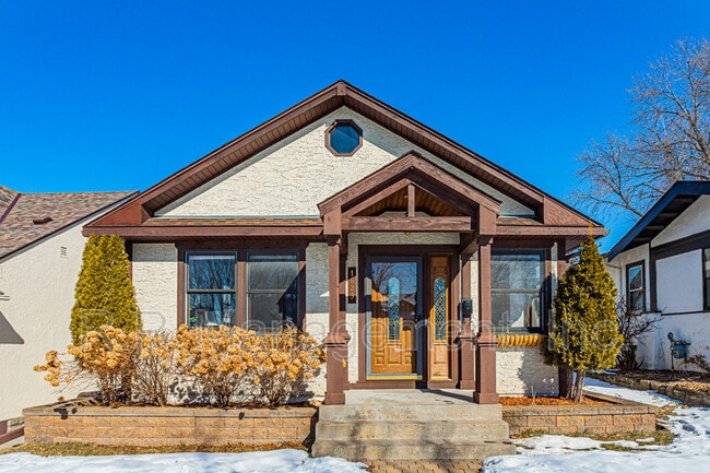 Building Photo - 1629 Watson Ave