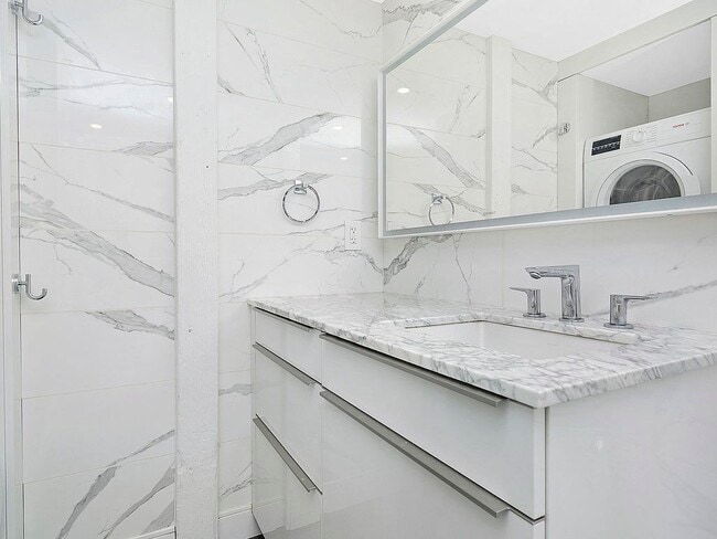 Building Photo - 250 Brighton Ave