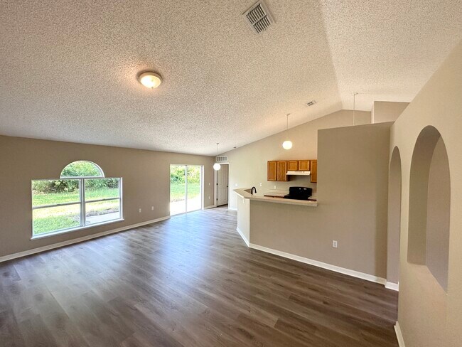 Building Photo - 71 Reidsville Dr