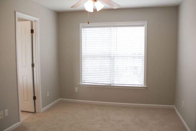 Building Photo - ***Coming Soon!!!!***Beautiful town home in Clayton