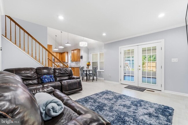 Building Photo - 13922 Rutgers Ct