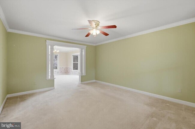 Building Photo - 9357 Gloxinia Way