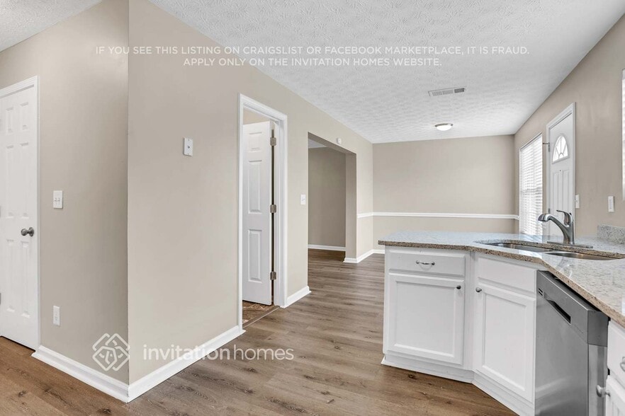 Building Photo - 5315 Tussahaw Crossing