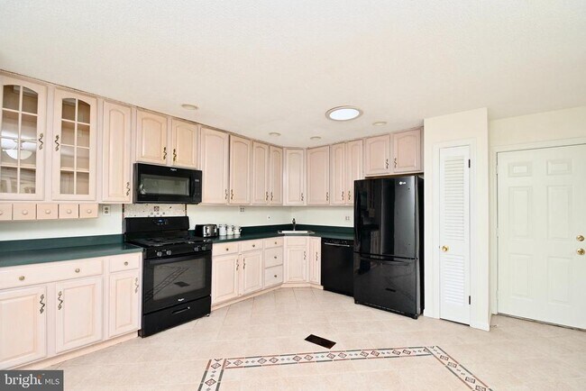 Building Photo - 13703 Pennsboro Dr