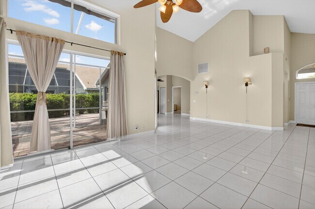 Building Photo - 9336 Water Course Way