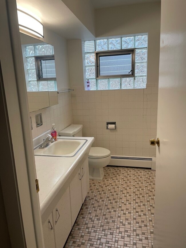 Building Photo - 4650 N Central Ave