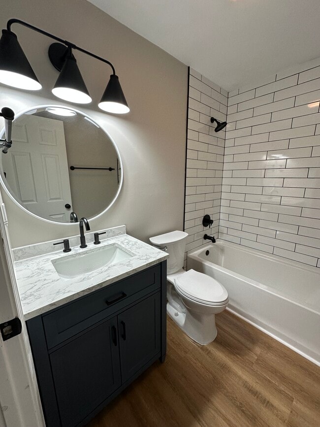 Building Photo - 804 Matheson Ave