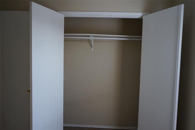 Building Photo - 10266 Maverick Dr