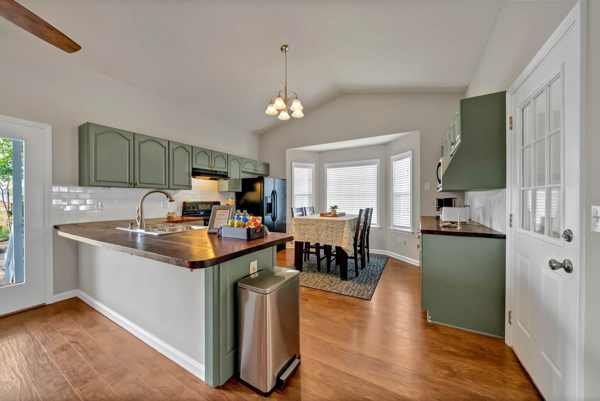 Building Photo - 345 Firebridge Dr