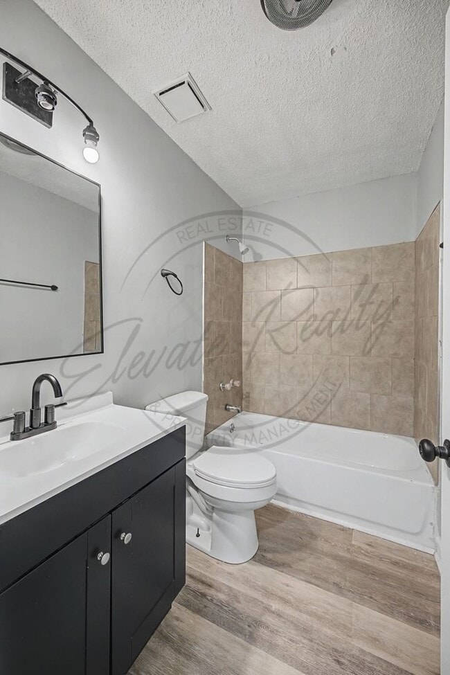 Building Photo - Updated Two Bedroom Ranch w/ Special!