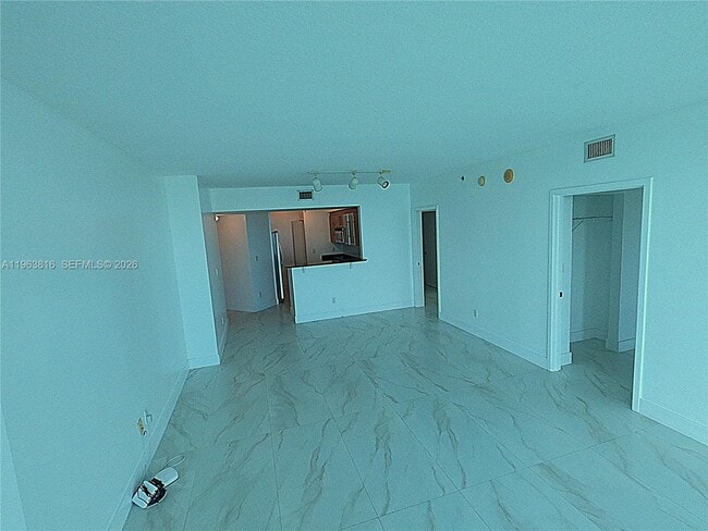 Building Photo - 335 S Biscayne Blvd