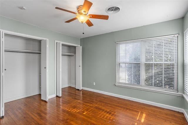 Building Photo - 3558 South Dr