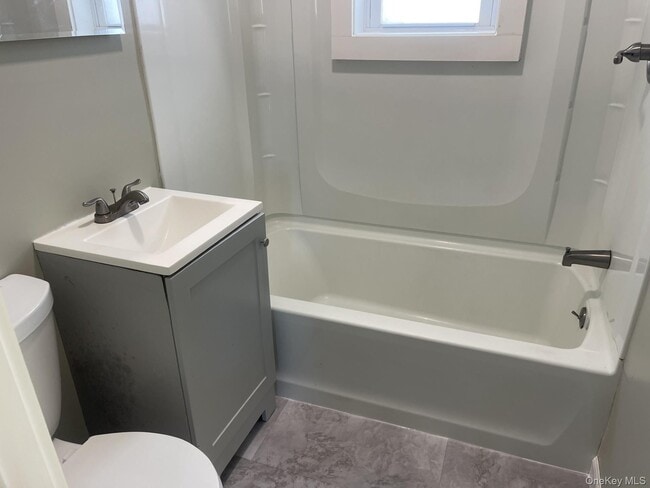 Building Photo - 62 E 2nd St