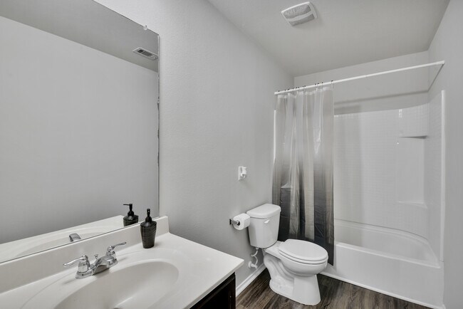 Building Photo - 3013 Whispering Pine Blvd