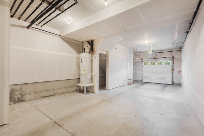 Building Photo - 5903 185th Ct NE