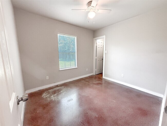 Building Photo - 1218 Goodnight Trail