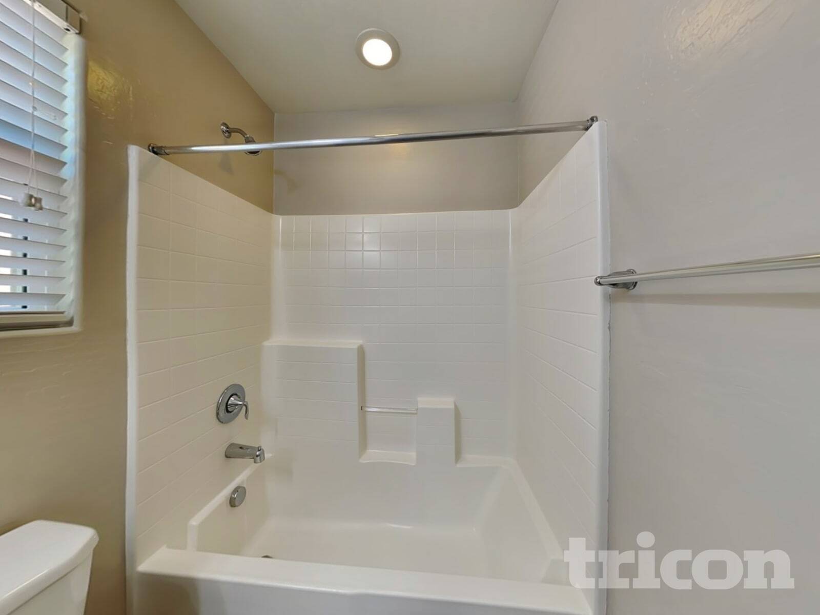 Building Photo - 9324 W Pearblossom Sky Ave