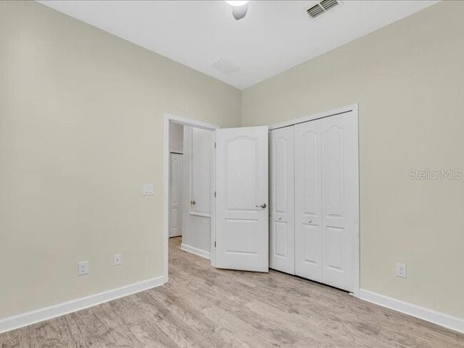 Building Photo - 1569 Thetford Cir