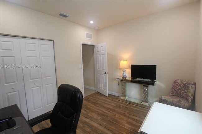 Building Photo - 24123 SW 118 Ave