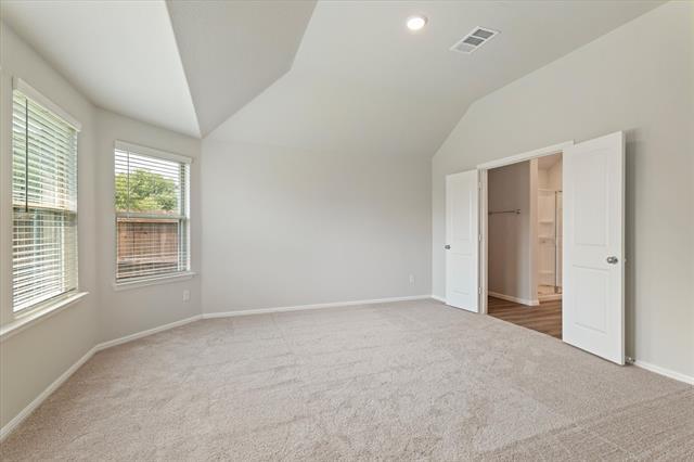 Building Photo - 409 Forsyth Dr