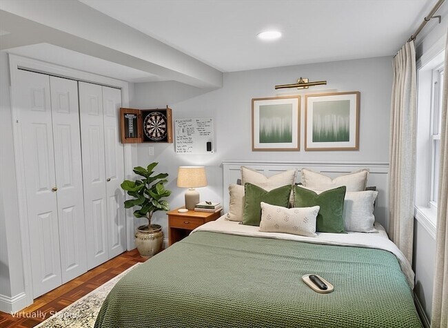 Building Photo - 221 Trenton St