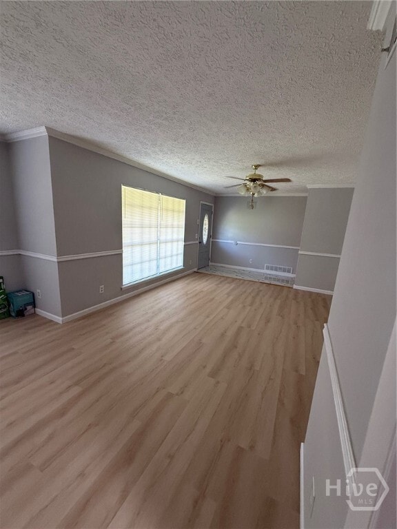 Building Photo - 10520 Sugarbush Rd