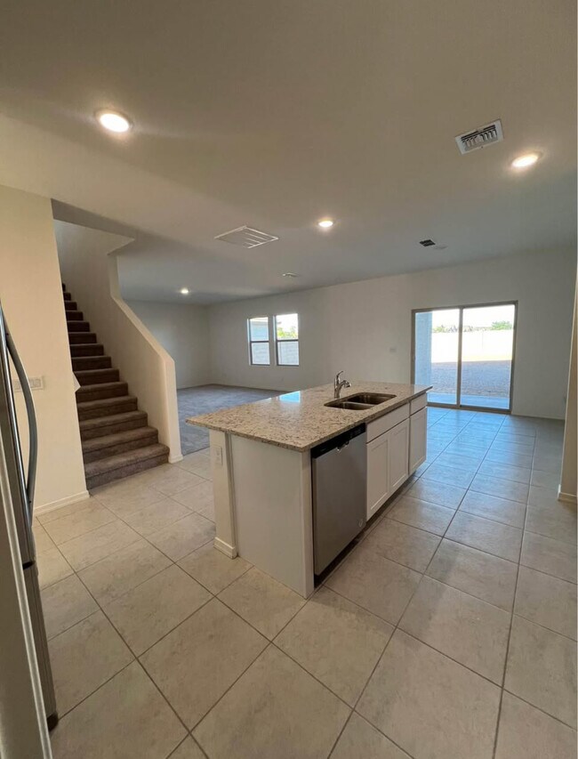 Building Photo - 3647 S 97th Ave