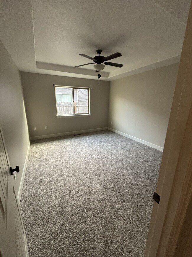 Building Photo - 3 Bedroom 2 Bathroom Home in Keizer!
