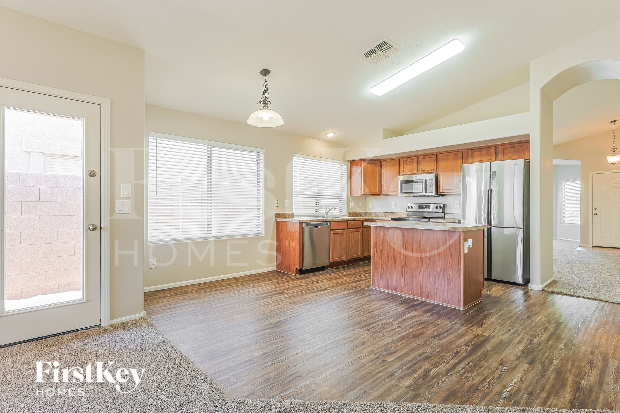 Building Photo - 4225 E Coal St