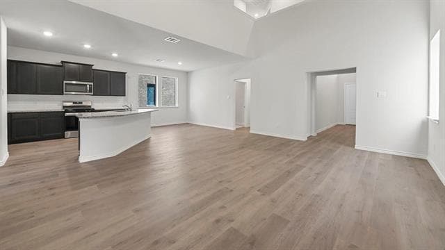 Building Photo - 2328 Chloe Ln