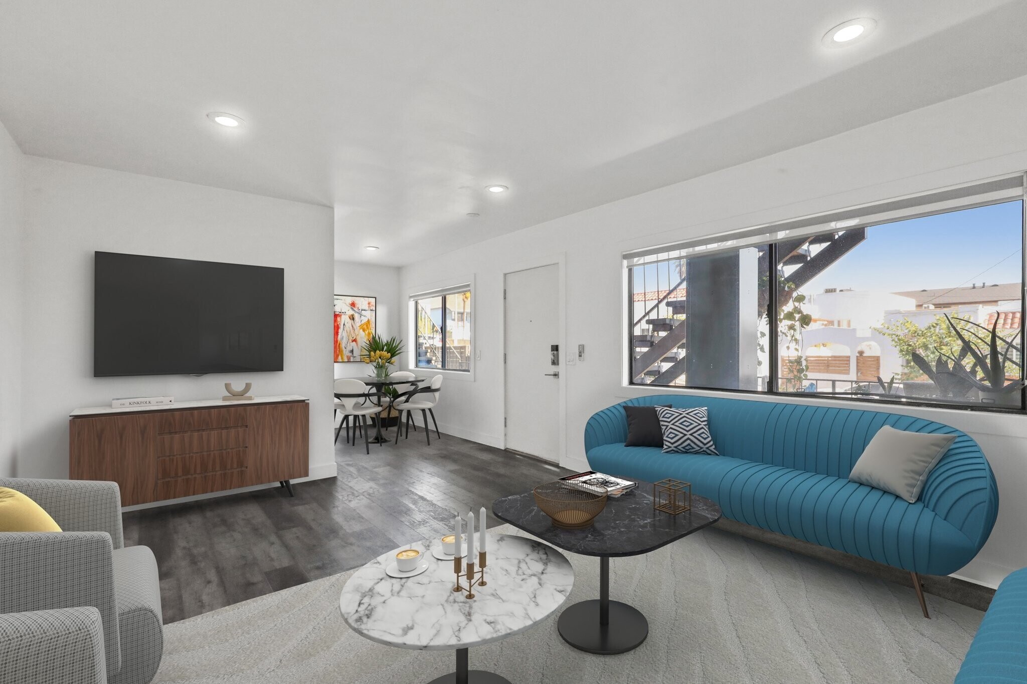 Building Photo - 215 N Fickett St
