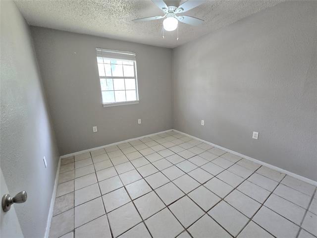 Building Photo - 7394 Cottonwood Creek Rd