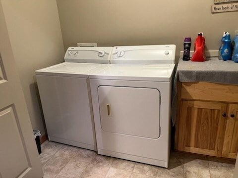 Building Photo - Prime location Vadnais Heights Townhome 4 Bed 4 Bath!